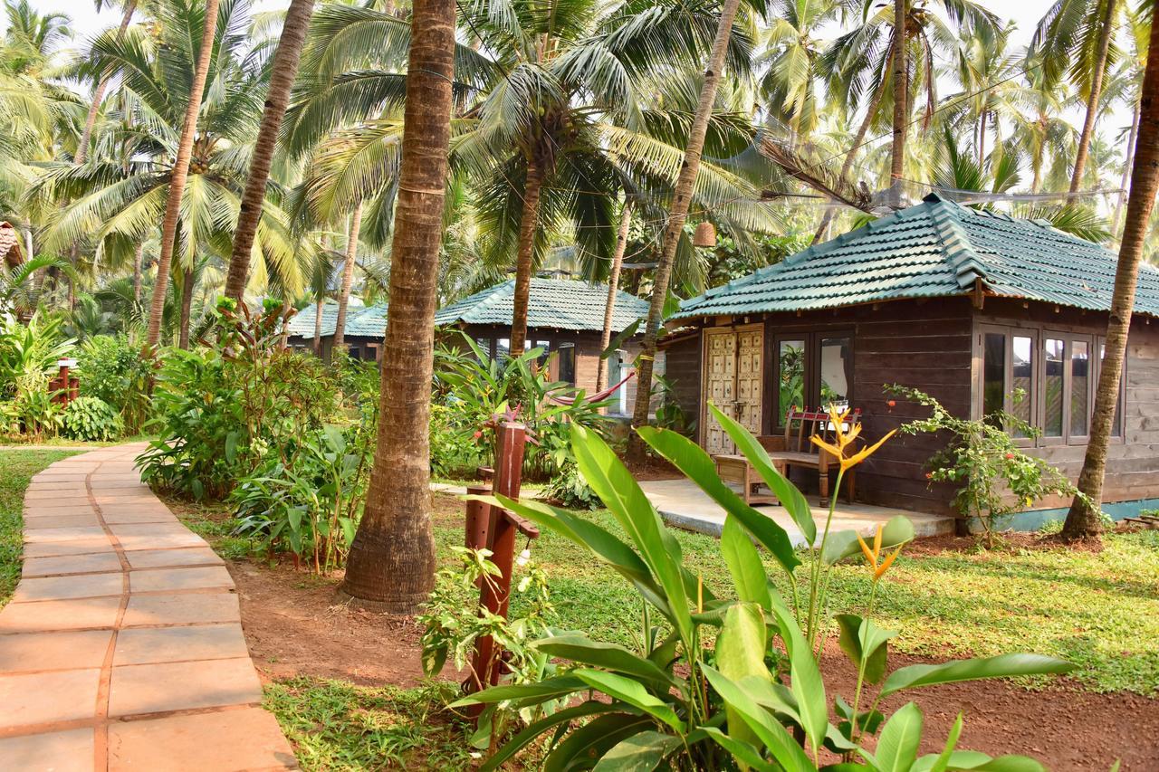 Leela Cottages Morjim Εξωτερικό φωτογραφία