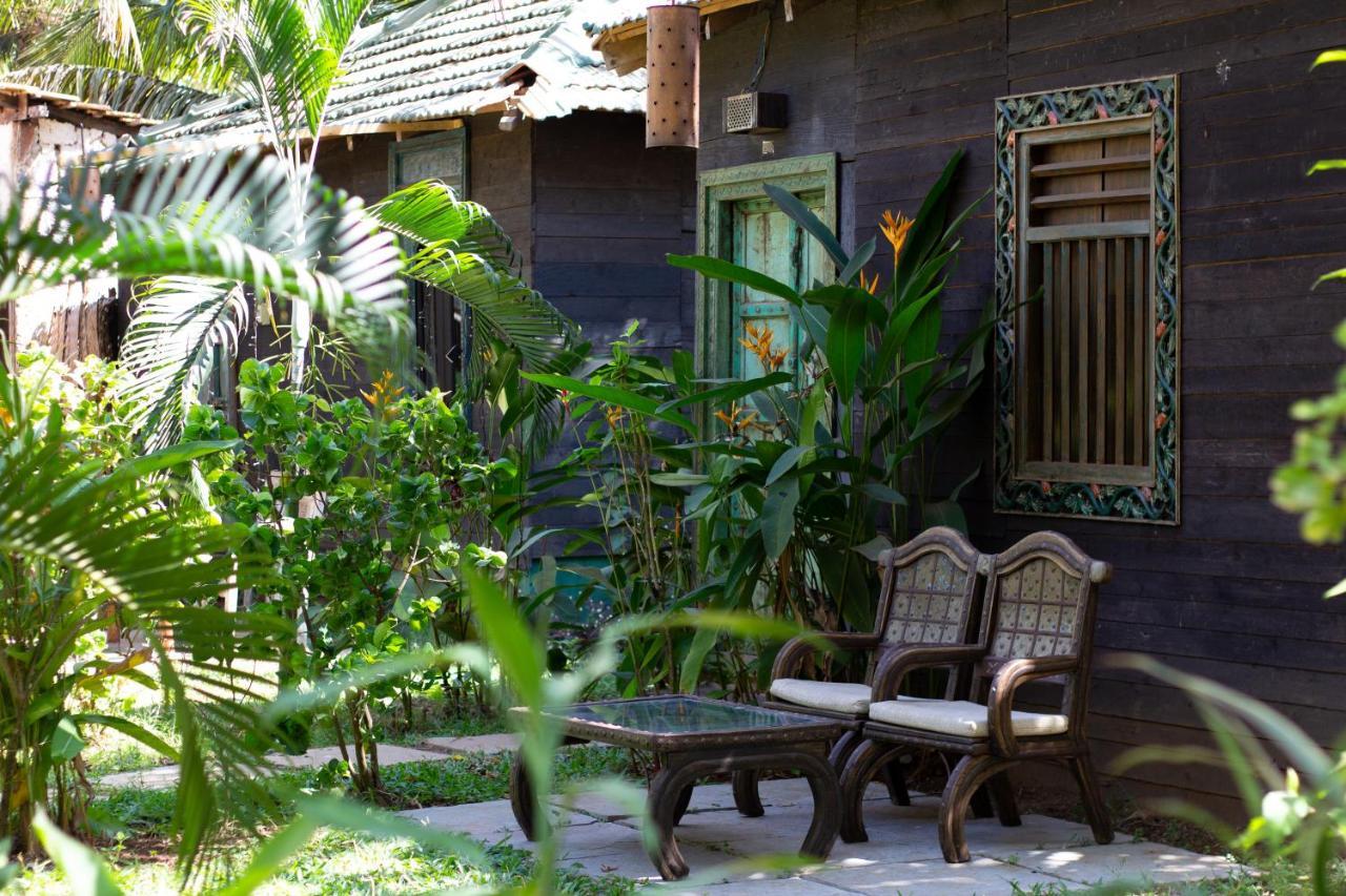 Leela Cottages Morjim Εξωτερικό φωτογραφία