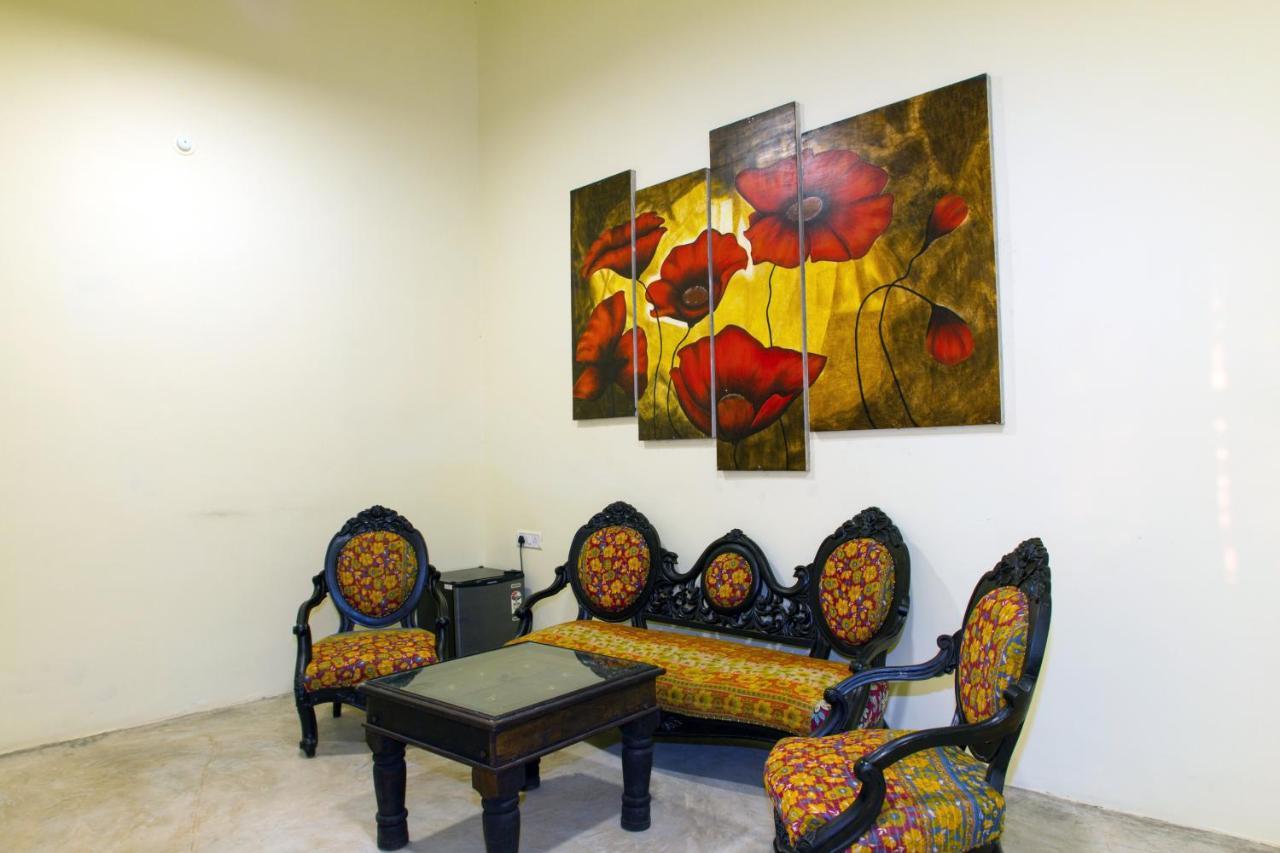 Leela Cottages Morjim Εξωτερικό φωτογραφία